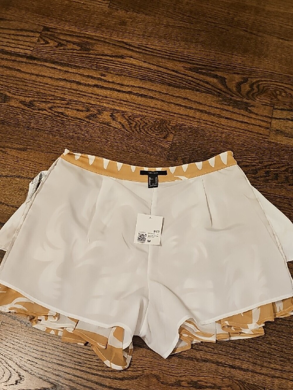 Forever 21 Tan & White Printed Skort Shorts - Picture 8 of 8